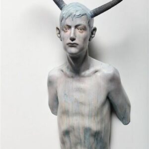 Leo Ferdinando Demetz, Serie Giovane Guerriero, tiglio, corna vere, 53 cm (20,9 in)