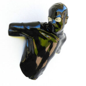 Leo Ferdinando Demetz, Uomo nero, tiglio, smalto brillante, 40 cm (15,8 in)