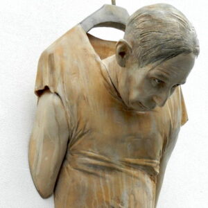 Leo Ferdinando Demetz, Fashion victim, tiglio, 53 cm (20,9 in)